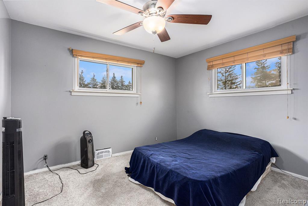 3735 S PORTSMOUTH Road, Bridgeport, MI 48722 — Photo 15