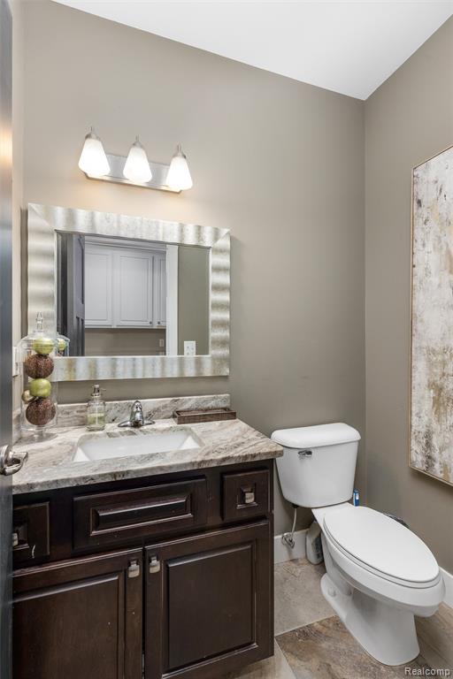 21924 E Majestic Drive, Macomb, MI 48044 — Photo 17