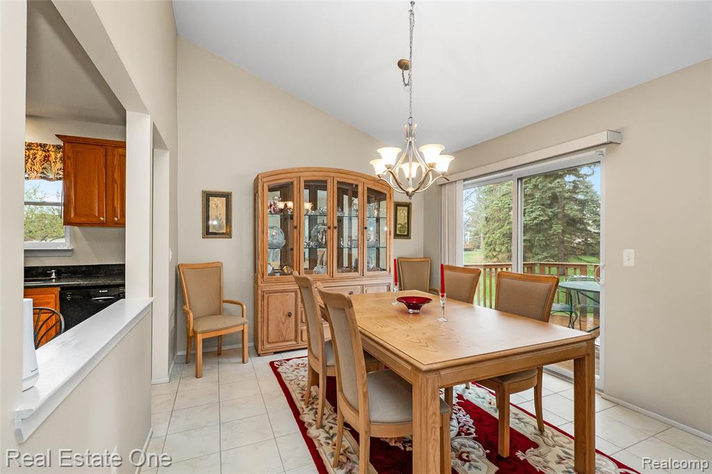 367 N Oak Drive, Commerce Twp, MI 48390 — Photo 14