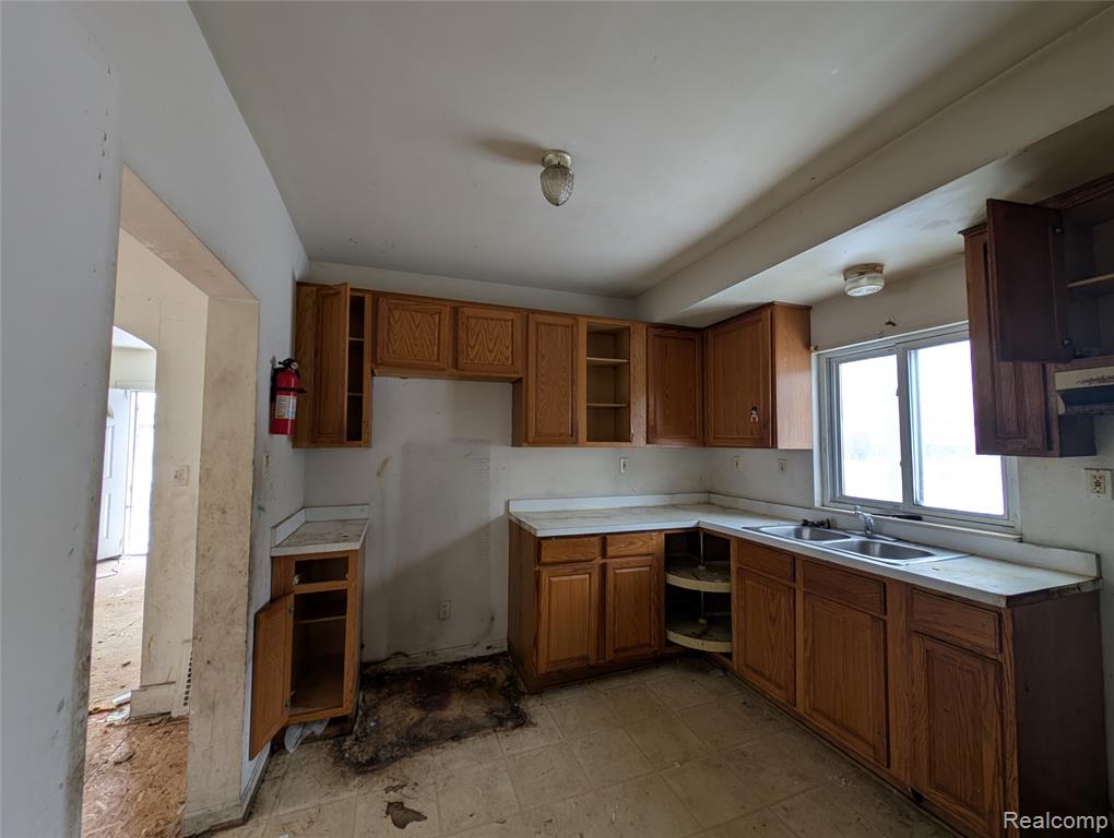 3808 Cadieux Road, Detroit, MI 48224 — Photo 10