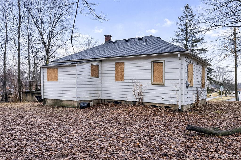 816 S SCHUMAN Street, Westland, MI 48186 — Photo 10