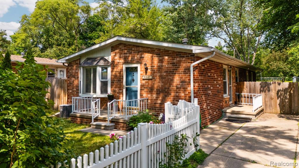 3341 Creek Drive, Ann Arbor, MI 48108 — Photo 42