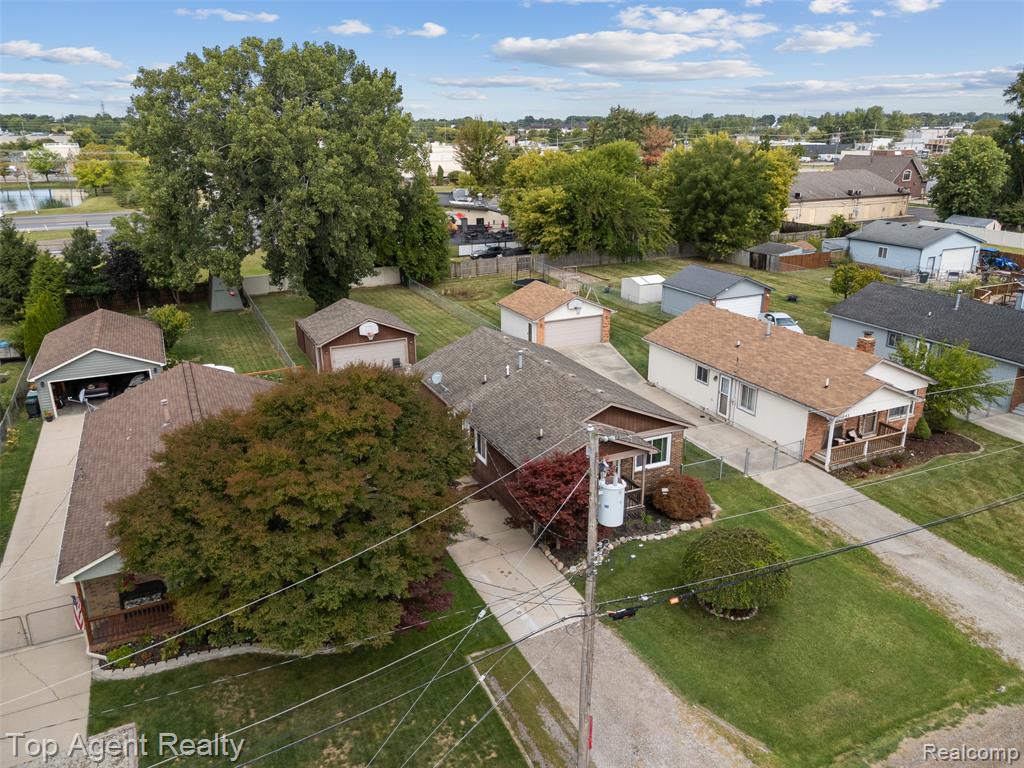 49431 Fuller Road, Chesterfield, MI — Photo 34