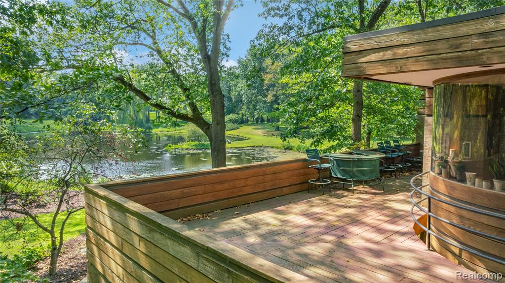 5035 Ponvalley Road, Bloomfield Hills, MI 48302 — Photo 49