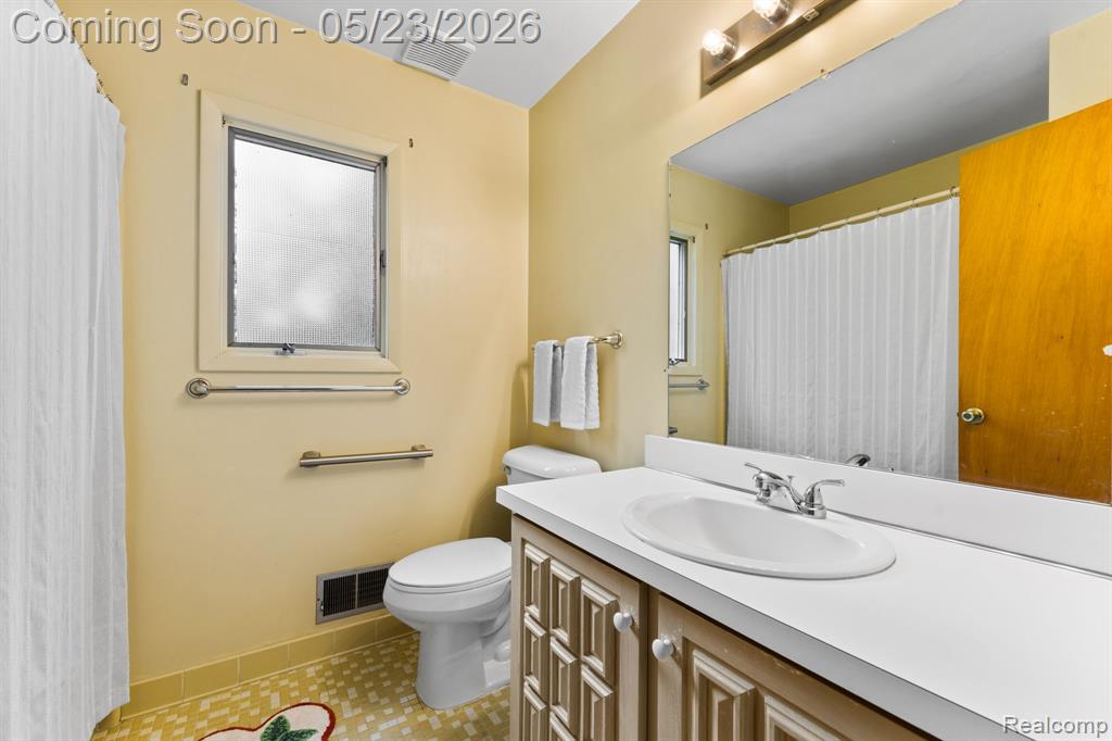14148 Hayrake Hollow, Chelsea, MI 48118 — Photo 26