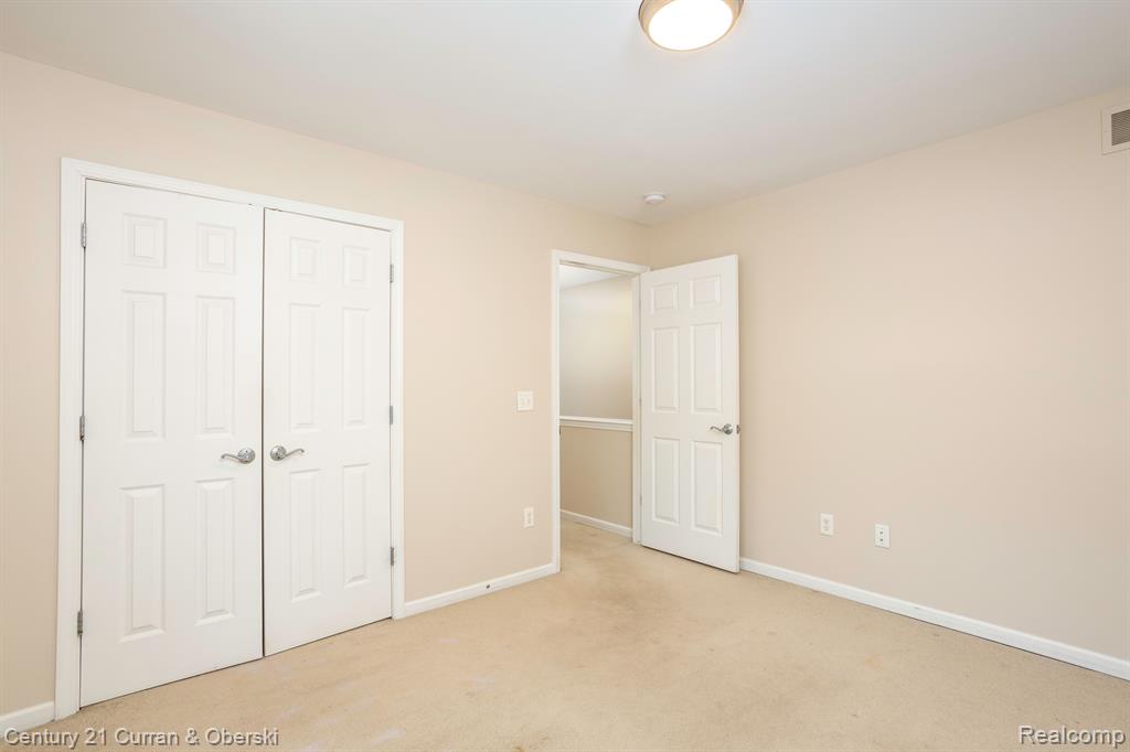 29428 Weston Drive, 124, Novi, MI 48377 — Photo 15