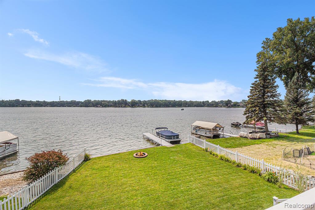 3174 Nisbet Road, Pinckney, MI 48169 — Photo 3