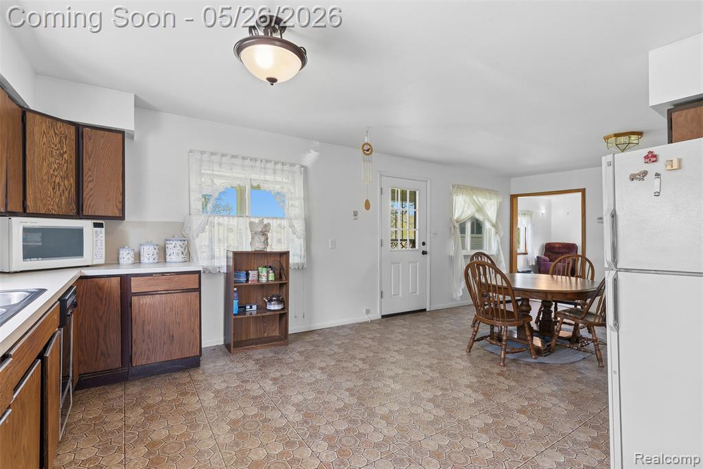 1145 S Washburn Road, Davison, MI 48423 — Photo 17