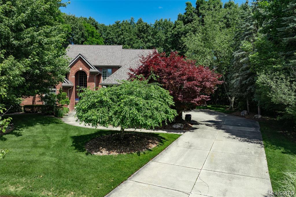 7422 Autumn Hill Drive, West Bloomfield, MI 48323 — Photo 37
