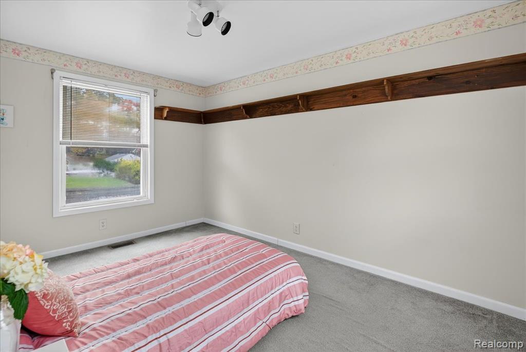 5621 Delmas Road, Independence, MI 48348 — Photo 28