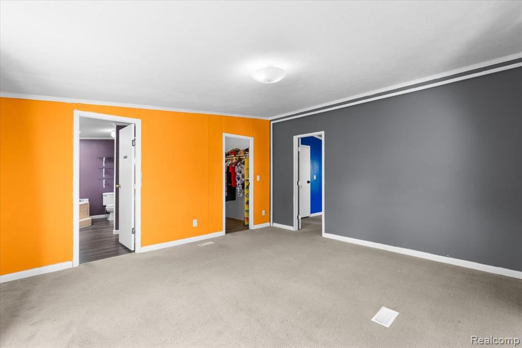 996 River Line Drive, Howell, MI 48843 — Photo 10