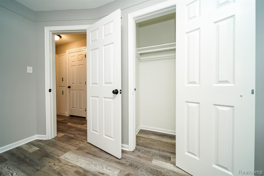 8221 Coolidge, Center Line, MI 48015 — Photo 29