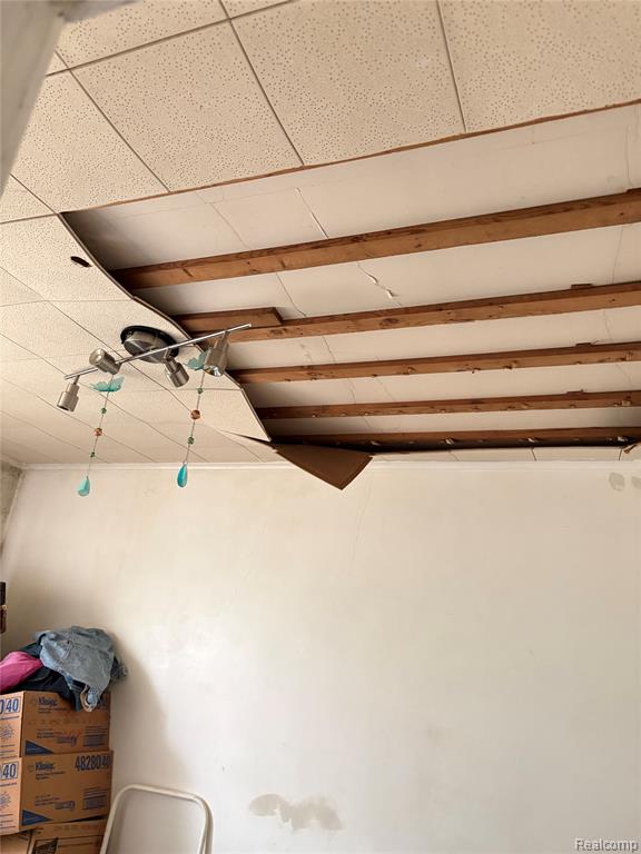 5235 Chalmers Street E, Detroit, MI 48213 — Photo 30