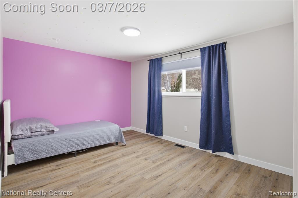 43086 Versailles Road, Canton, MI 48187 — Photo 38