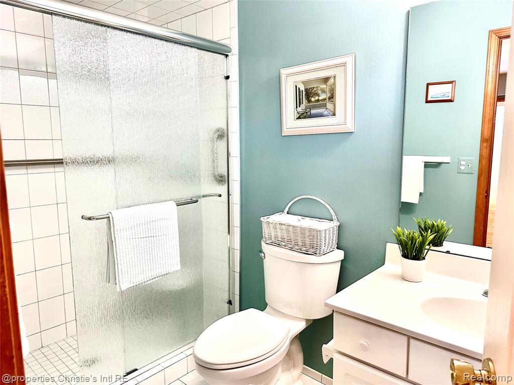 39780 Southpointe Avenue, Harrison Township, MI — Photo 25