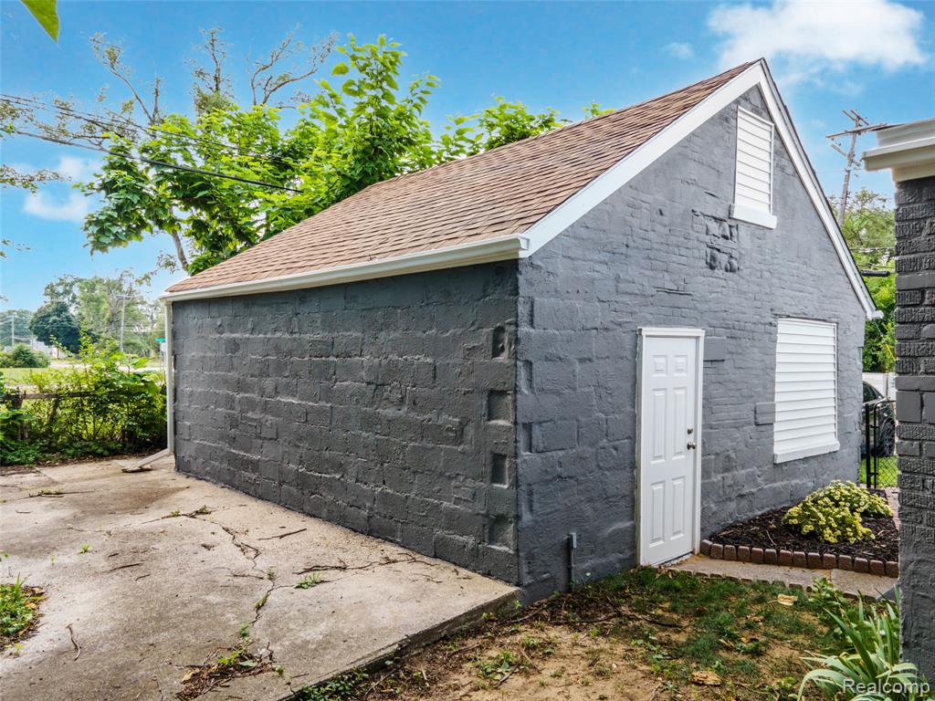 20885 Westview Avenue, Ferndale, MI 48220 — Photo 42