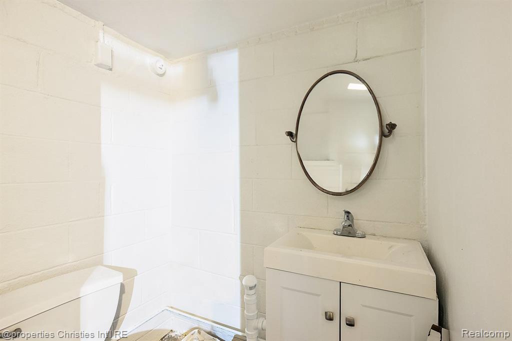 13356 Balfour Avenue, Huntington Woods, MI — Photo 31