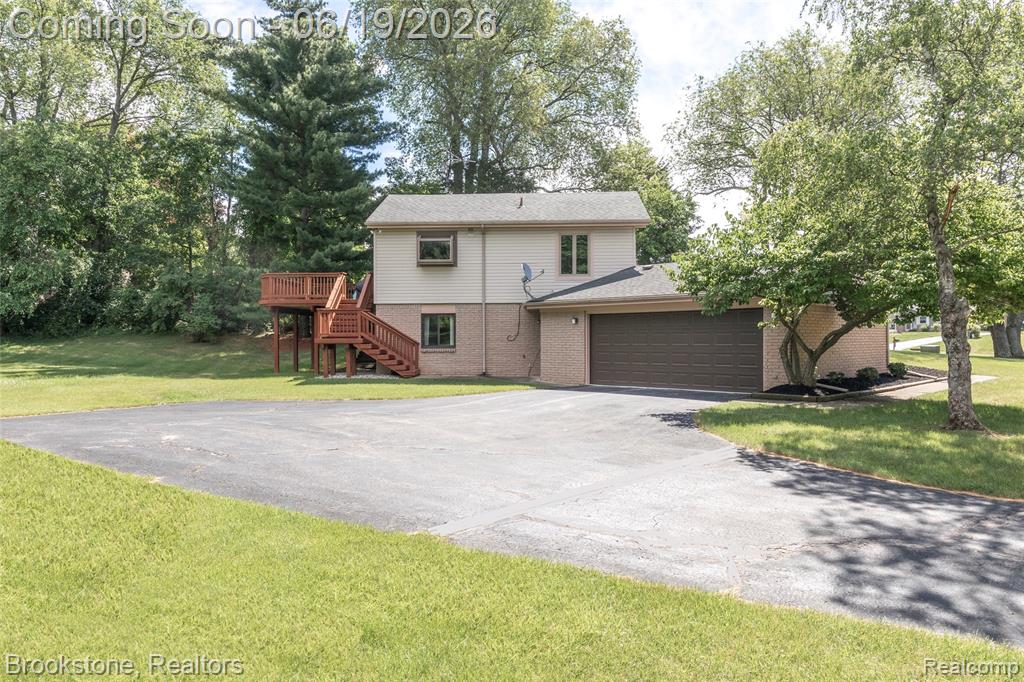 12168 CARRIAGE TRAIL Circle, Davisburg, MI 48350 — Photo 12