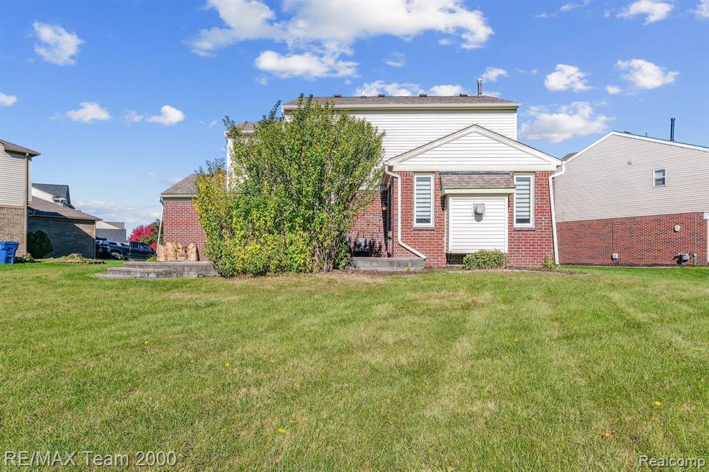 1148 WILDWOOD Lane, Canton, MI 48188 — Photo 35