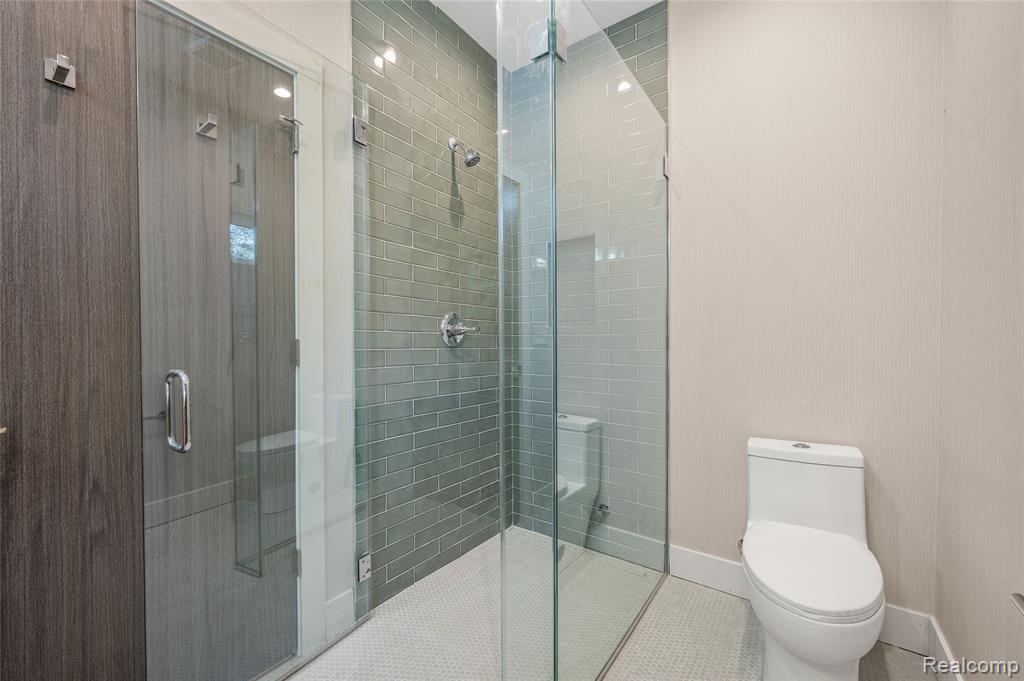 18654 Oldfield Road, New Buffalo, MI 49117 — Photo 33
