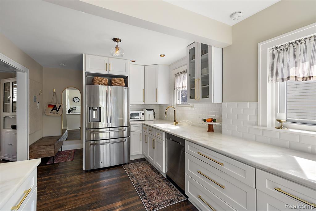 714 S Rembrandt Avenue, Royal Oak, MI 48067 — Photo 12