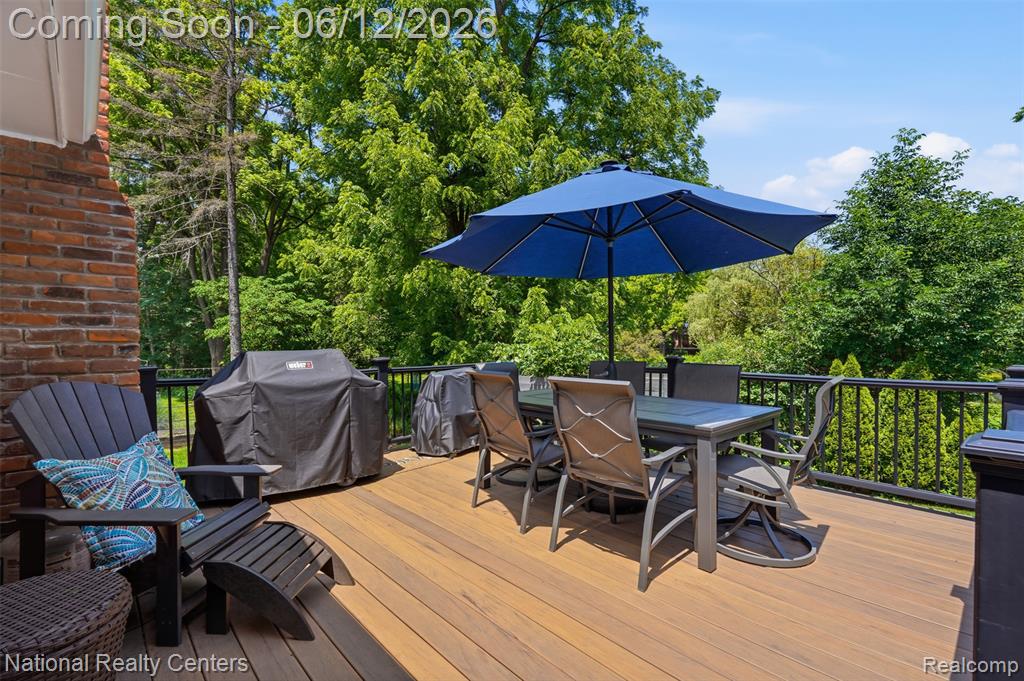 46490 Rockledge Drive, Plymouth, MI 48170 — Photo 48