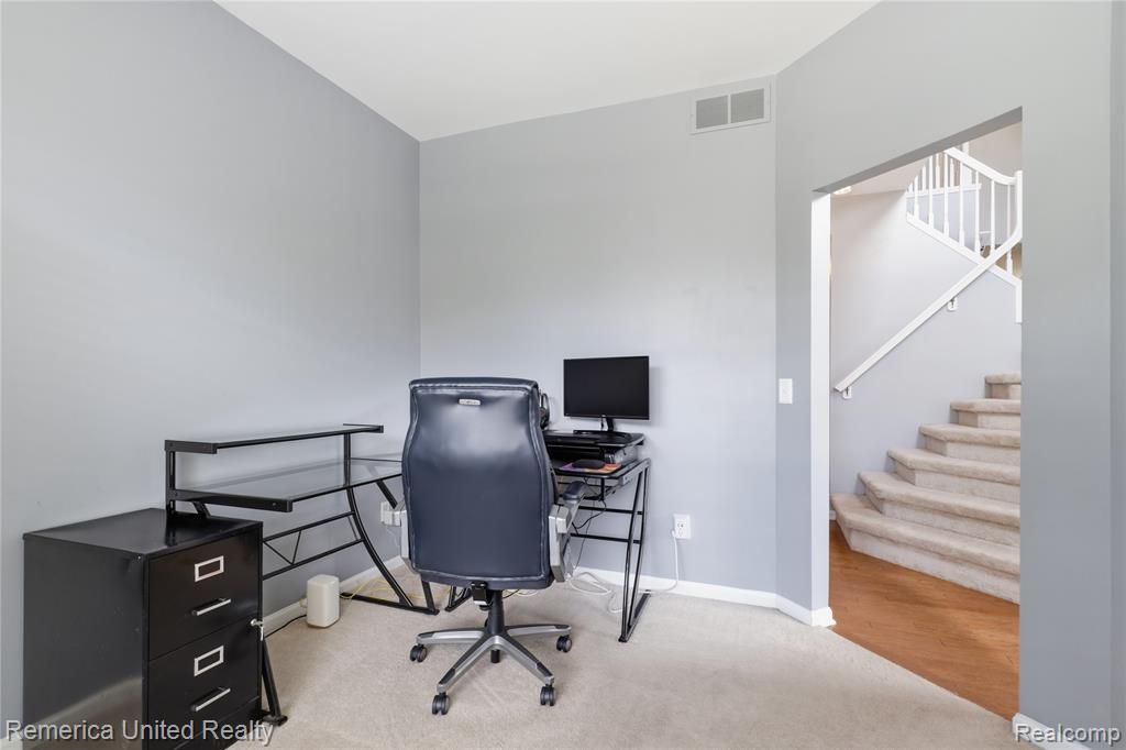 1842 Autumn Glen Drive, Howell, MI 48843 — Photo 10