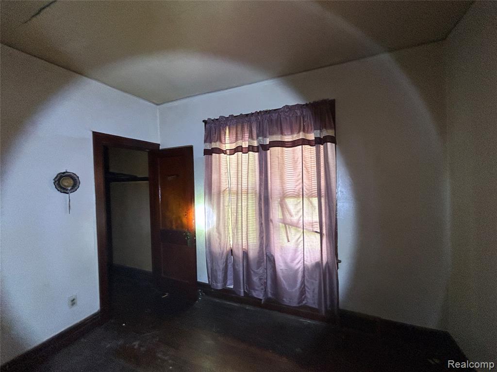 5050 Seminole Street, Detroit, MI 48213 — Photo 11