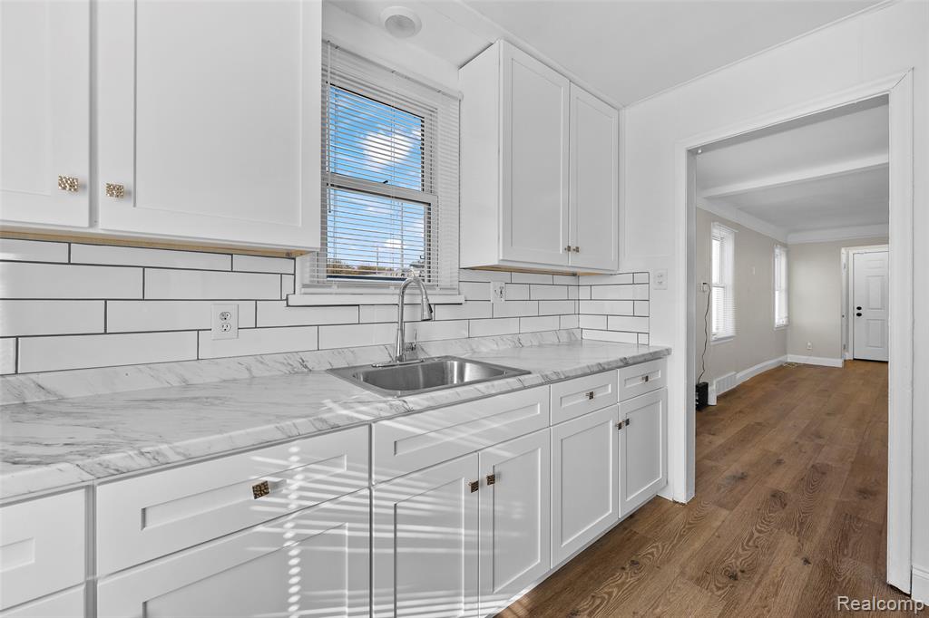 20529 Coventry Street, Highland Park, MI 48203 — Photo 12