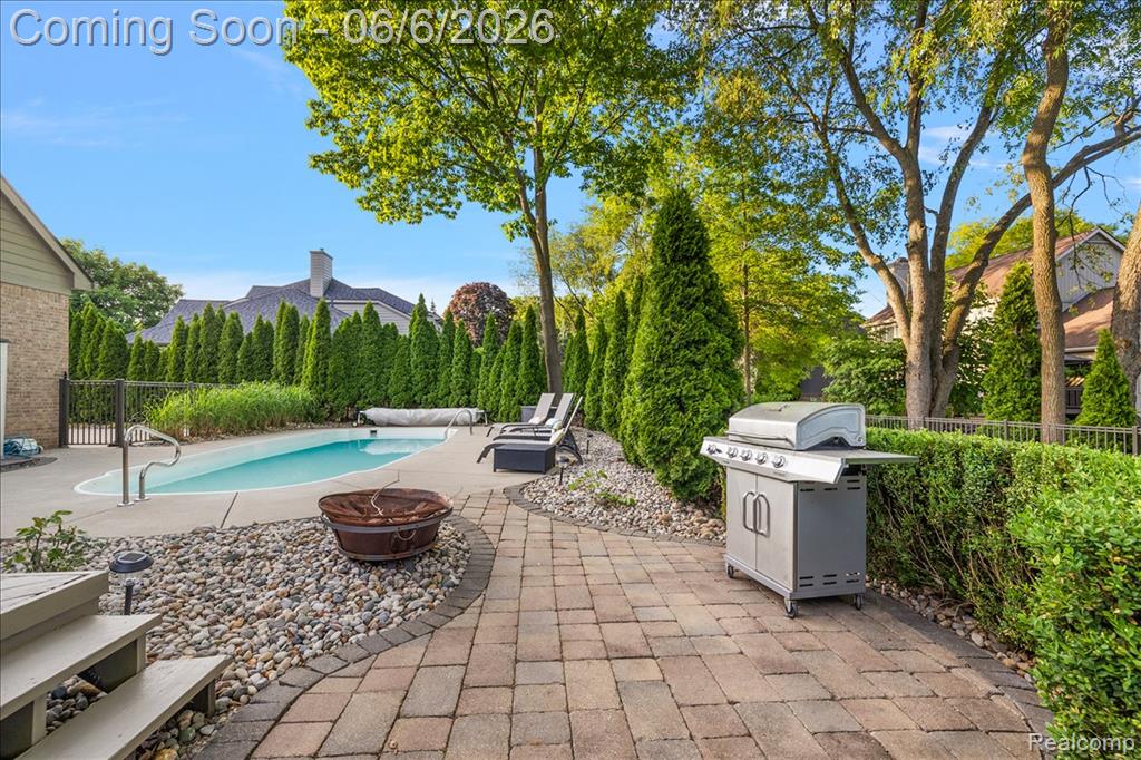 5768 Bellshire Lane, Clarkston, MI — Photo 10