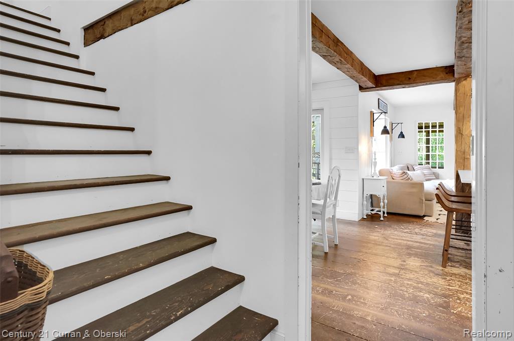90 E Washington Street, Clarkston, MI — Photo 28
