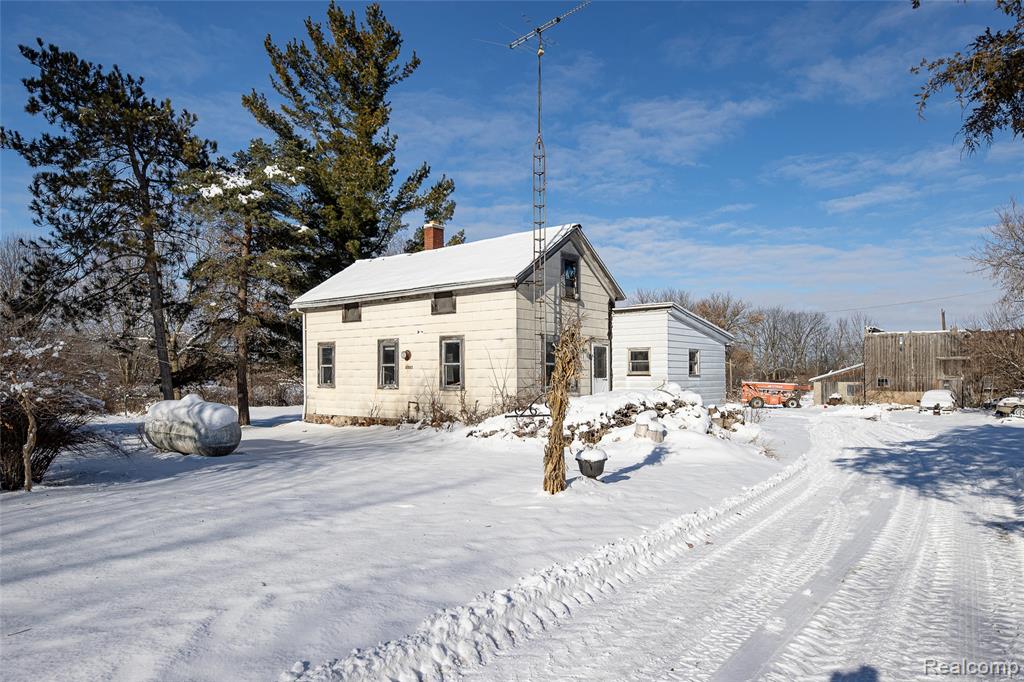 4476 Merwin Road, Lapeer, MI 48446 — front exterior