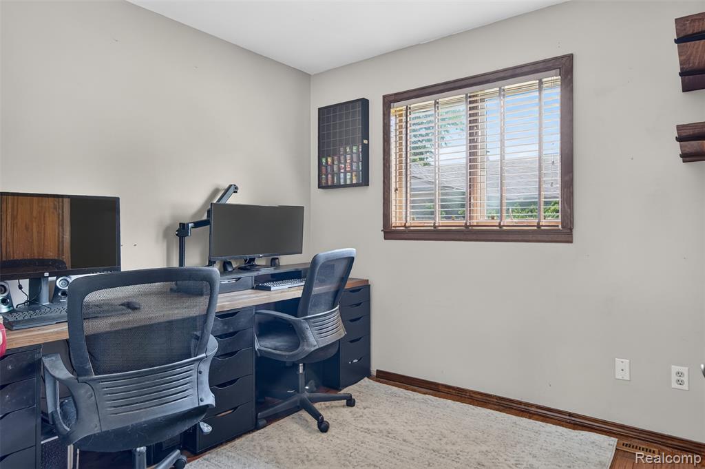 44100 Somerset Square, Canton, MI 48187 — Photo 24