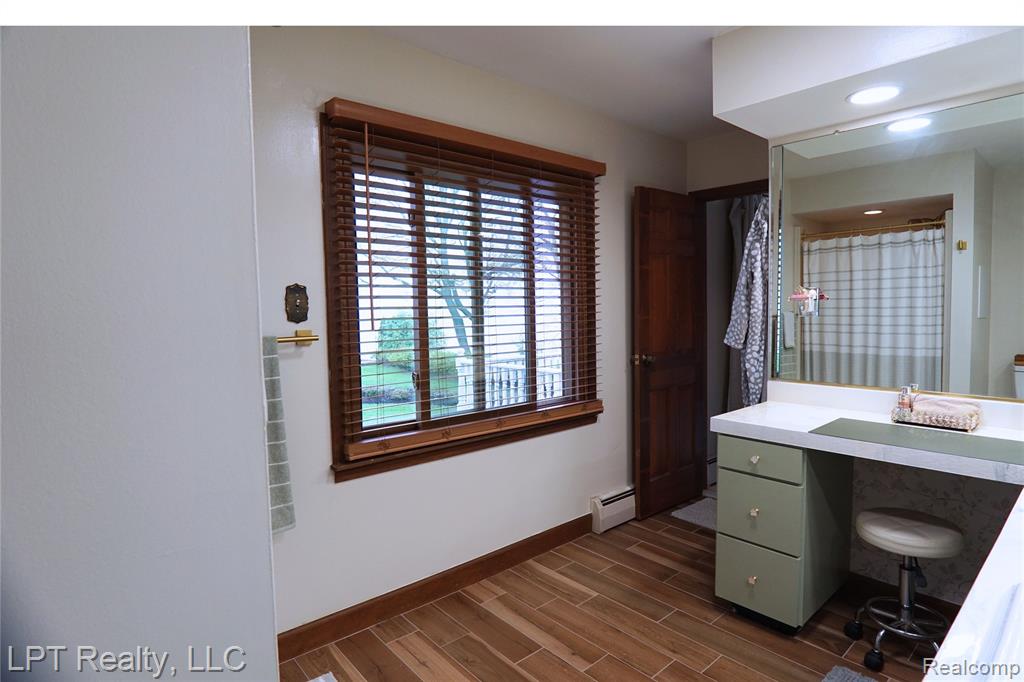 6210 Sterling Drive, Newport, MI 48166 — Photo 26