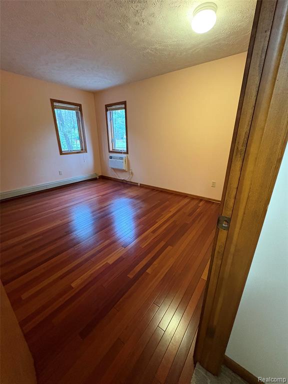4341 Maplewood Lane, Traverse City, MI 49686 — Photo 16