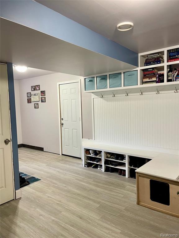 7251 Vanderploeg Lane, Imlay City, MI 48444 — Photo 6