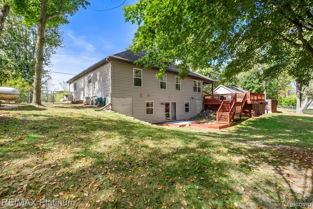 3388 Hogback Road, Fowlerville, MI 48836 — Photo 5
