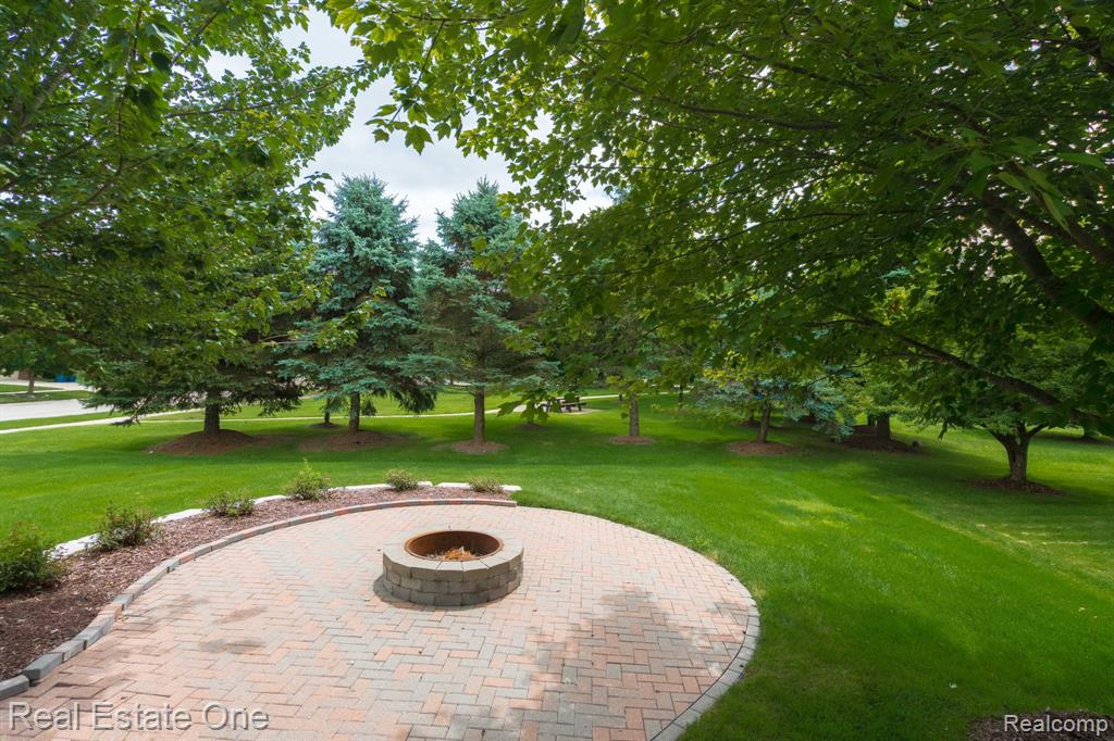 851 Deer Run Lake Road, Holly, MI 48442 — Photo 10