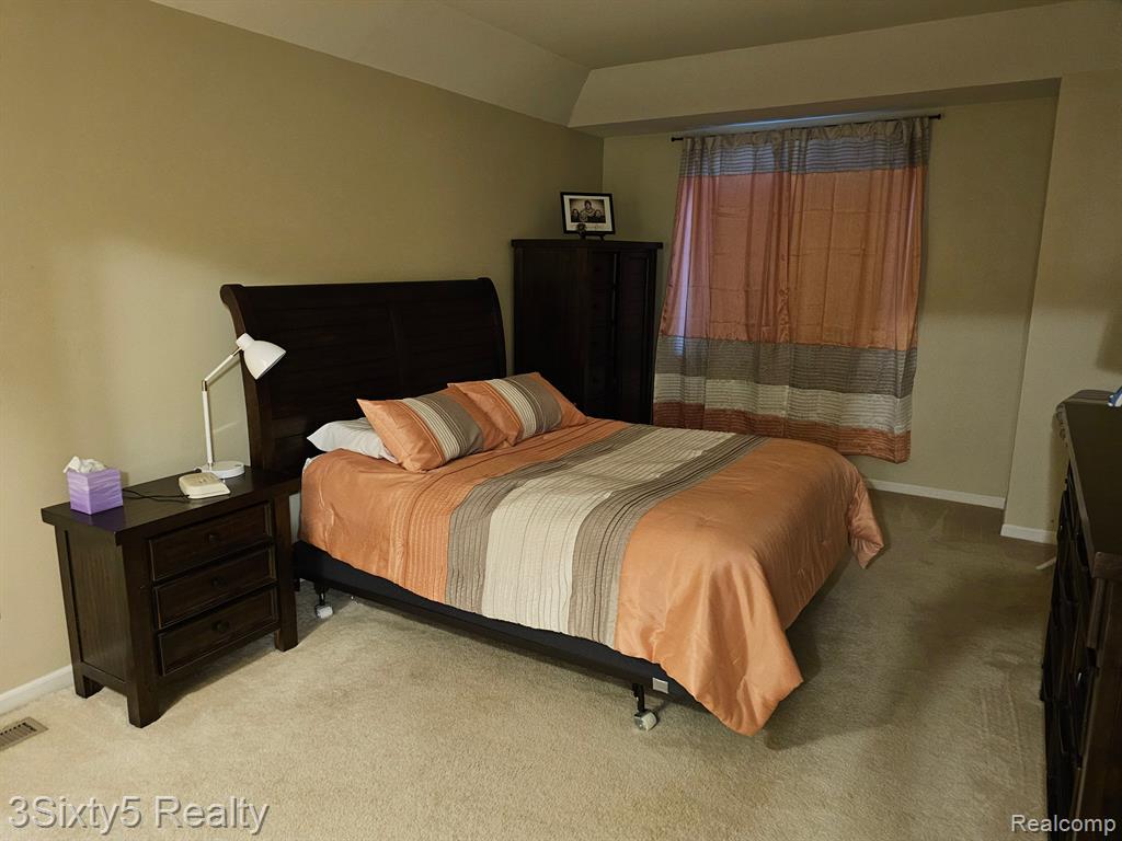 22041 FAIRLANE Boulevard, Woodhaven, MI 48183 — Photo 19