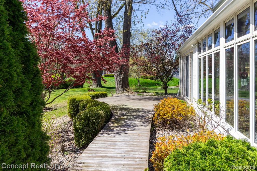 3215 Edgevale Drive, Lambertville, MI 48144 — Photo 91
