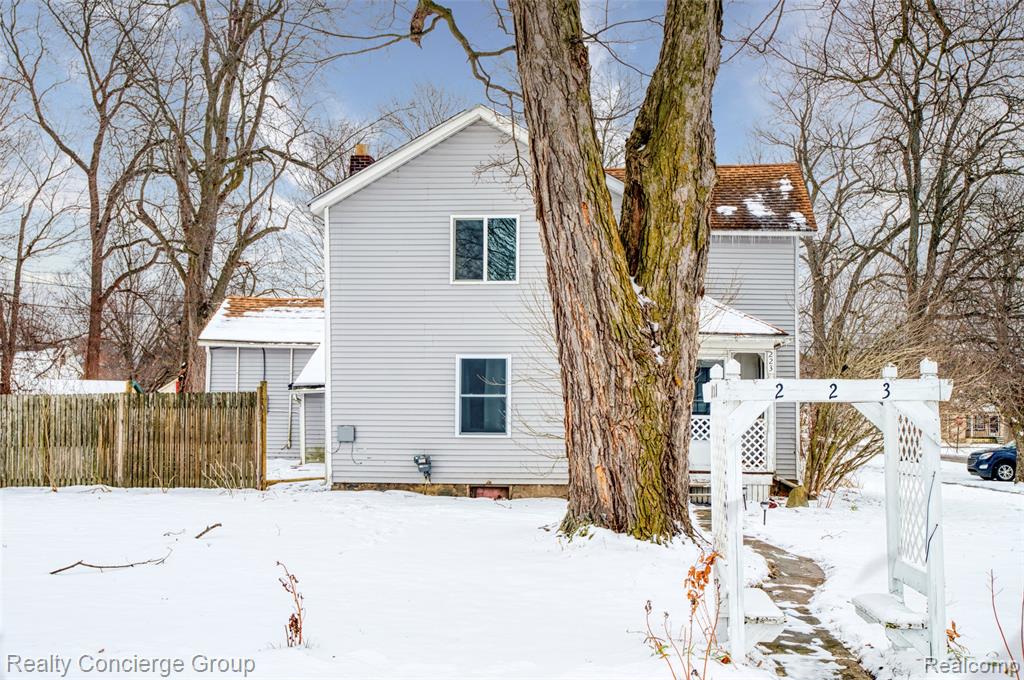 223 S Summit Street, Webberville, MI 48892 — Photo 23
