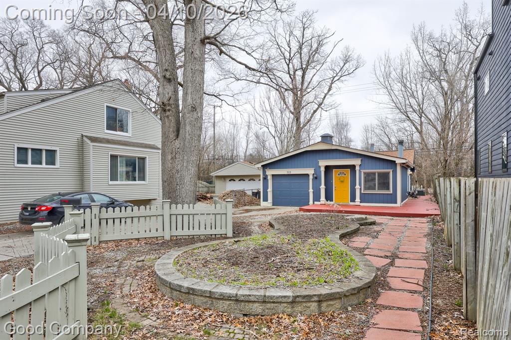 703 Gardenia Avenue, Royal Oak, MI 48067 — Photo 31