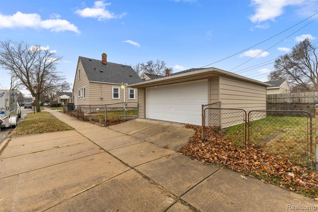 908 STEWART Avenue, Lincoln Park, MI 48146 — Photo 23