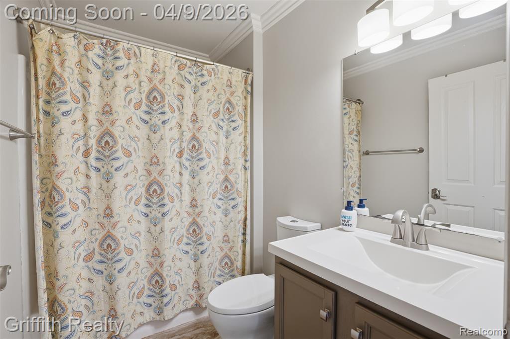 938 Meadowbrook Court, Milford, MI 48381 — Photo 35