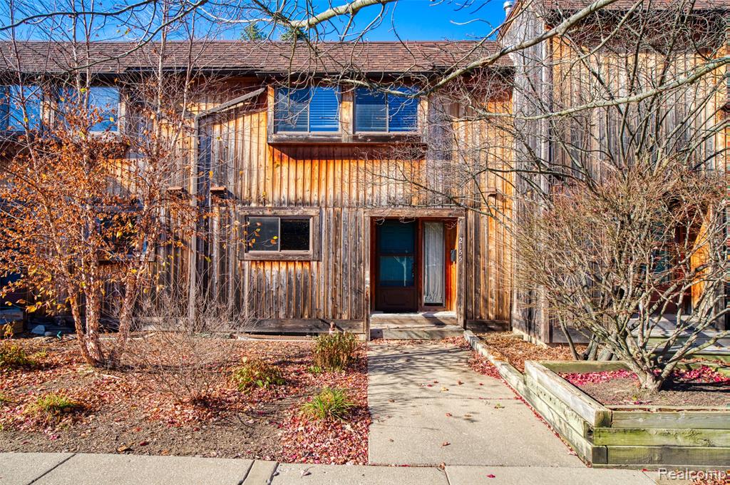2155 Pauline Court, Ann Arbor, MI 48103 — Photo 3