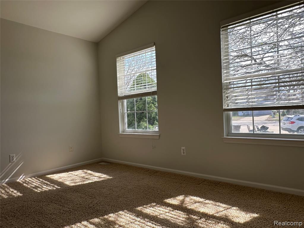 357 Victorian Court, Belleville, MI 48111 — Photo 22