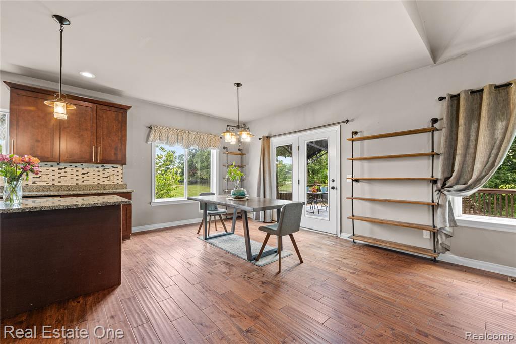 428 Pheasant Ridge Court, Ortonville, MI 48462 — Photo 9