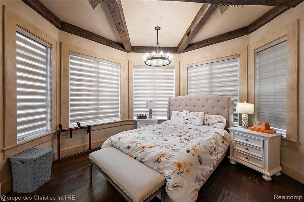 3701 Northwood, West Bloomfield, MI, 48324