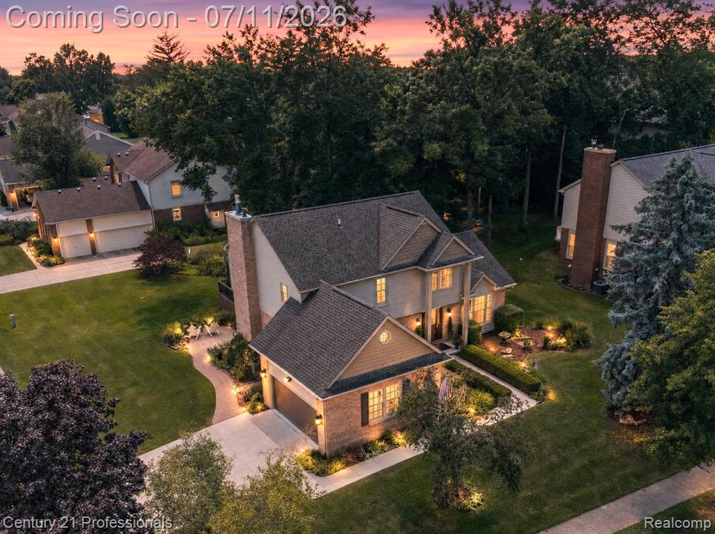 689 Woodfield Way, Rochester Hills, MI 48307 — Photo 2