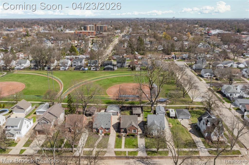 2048 Gardner Avenue, Berkley, MI 48072 — Photo 51